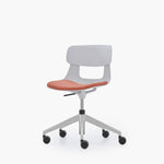 Görseli galeri görüntüleyicisinde aç, Lucrezia Minderli Çalışma Sandalyesi - Image 1